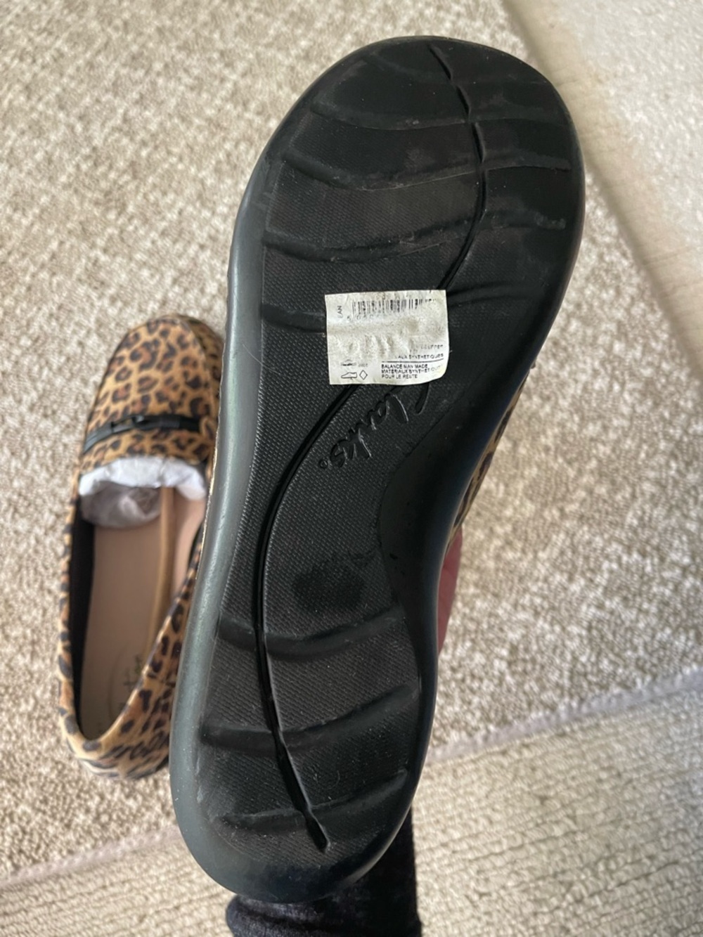 Clark Ultimate Comfort Leopard Print Women's Loafers - Faux Suede Size 11 EUC - Picture 9 of 9